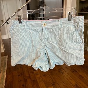 Lilly Pulitzer adorable shorts!